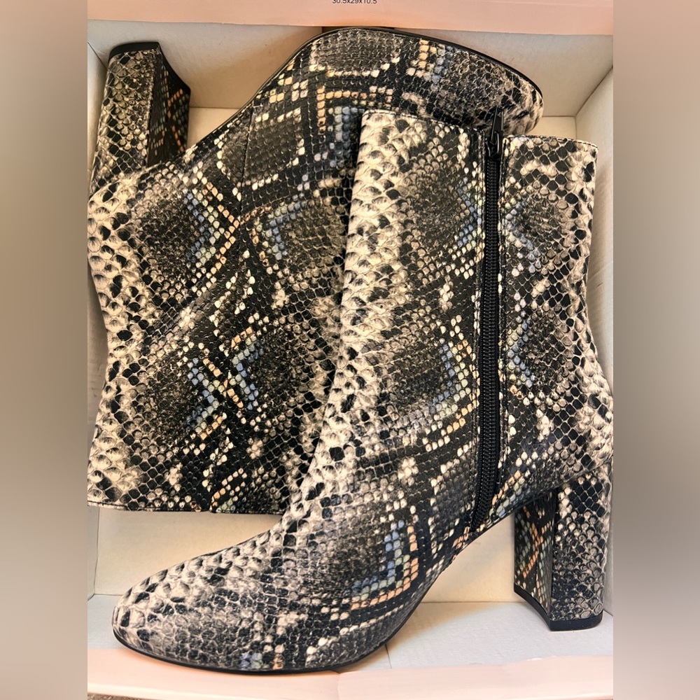 Brand New Chinese Laundry snake skin boots